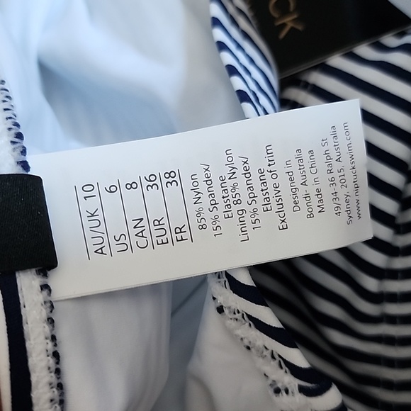 NIPTUCK SORRENTO NAVY STRIPED SWIM SET/ PLEASE CHECK BIKINI IS SIZE 6/TOP SZ 4 - Picture 10 of 12